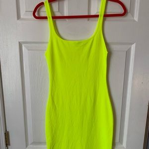 ZARA NEON DRESS 💚💛